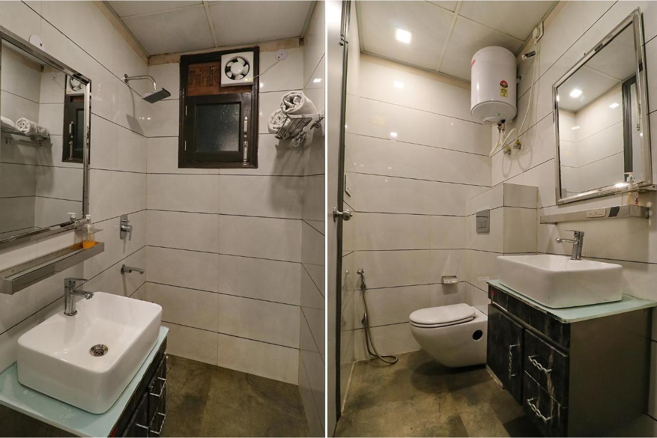 FabHotel The Chaitanyas Delhi  Bagian luar foto